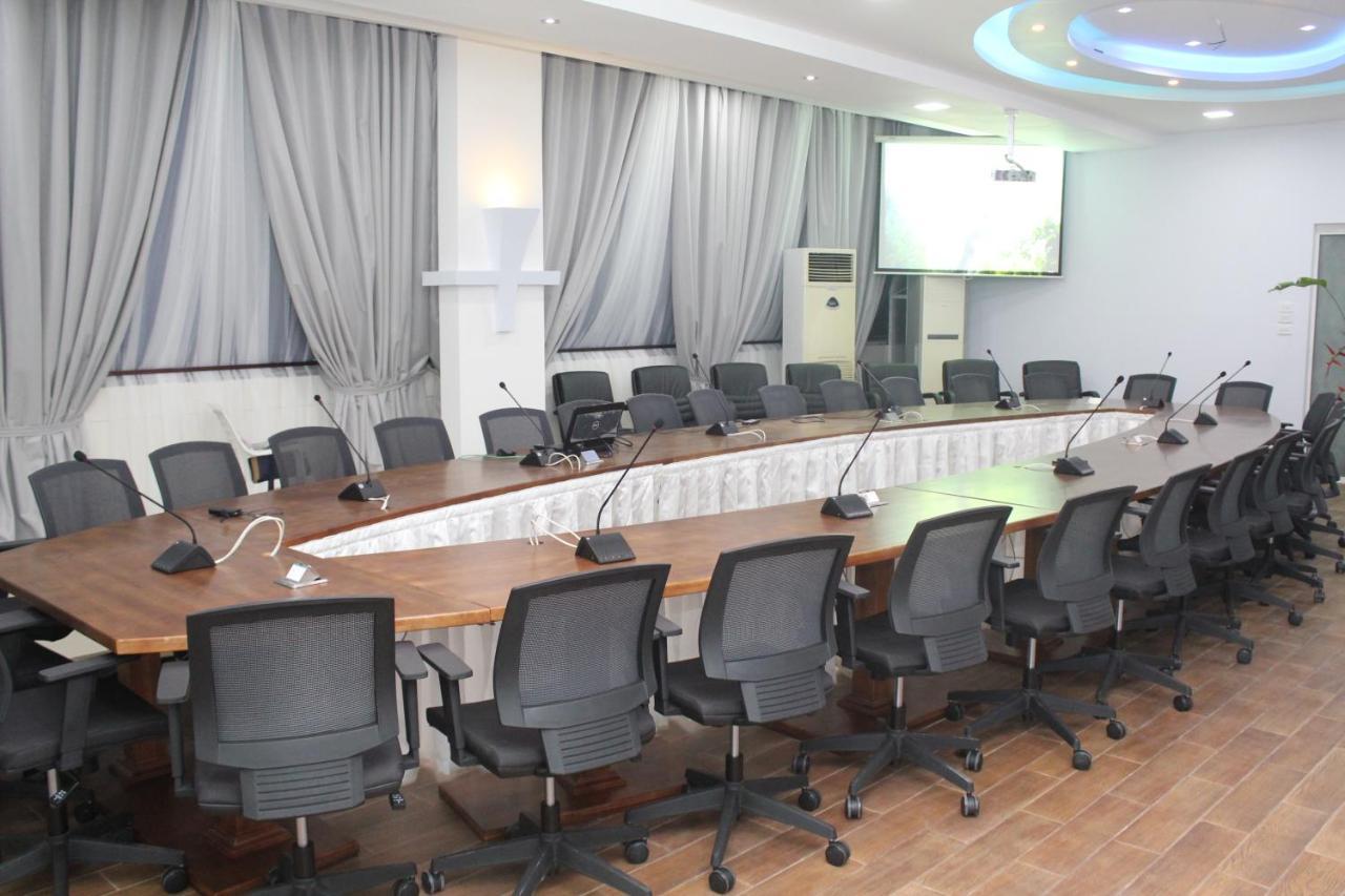 Murex Plaza Hotel & Suites Μονρόβια Εξωτερικό φωτογραφία